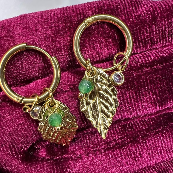 Anthropologie Jewelry - Gold Leaf Earrings with Green Accents